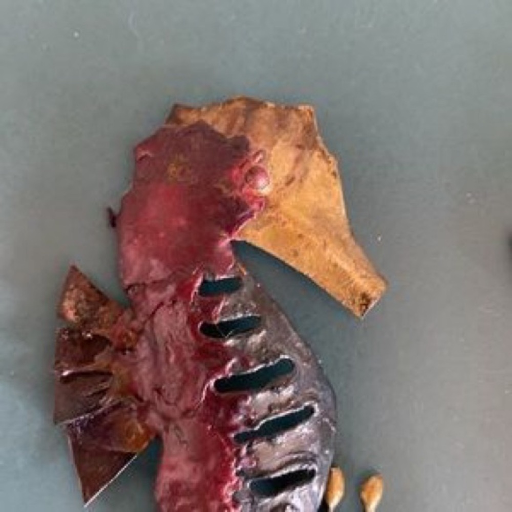 Red Metal Seahorse Wall Accent Set - Picture 6 of 7